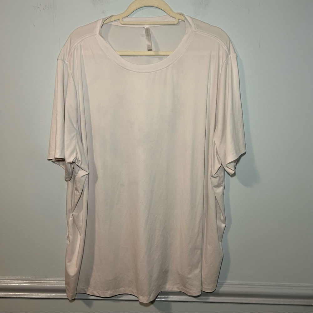 Fabletics White Short Sleeve T-Shirt Size 3X